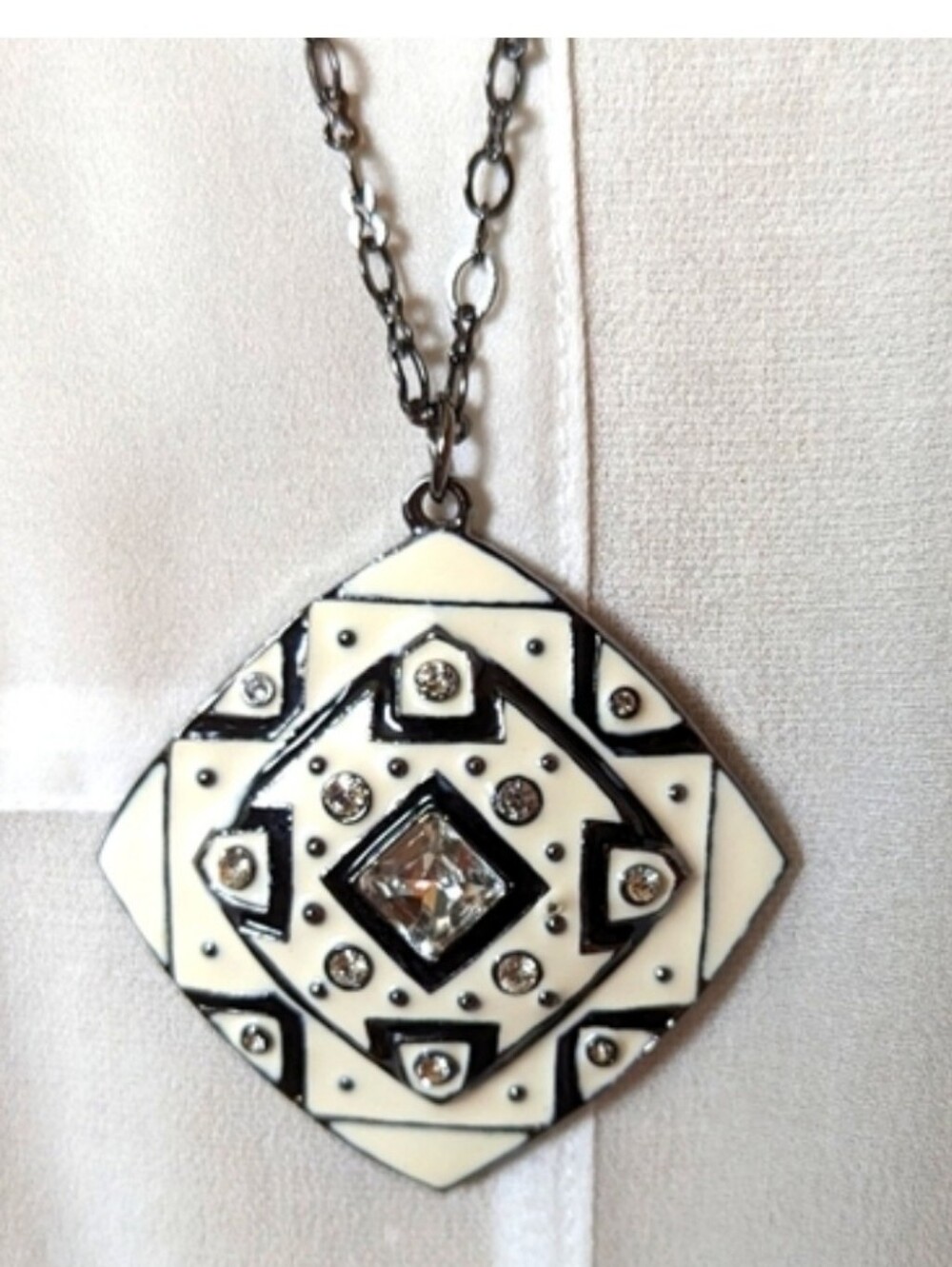 White House Black Market Geometric Pendant Necklace